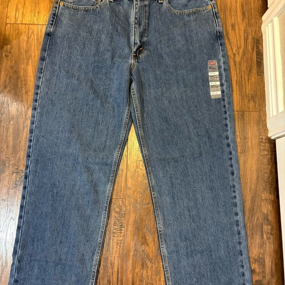NWT Levi’s 550 Relaxed Fit Jeans Men’s 38x34 – Classic Blue